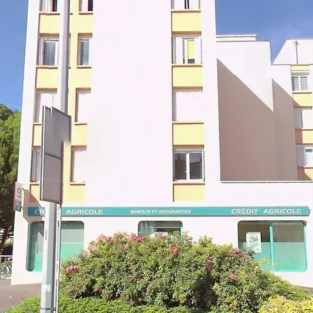 Apartman Le Cocon Cozy Studio, Parking, Stadium, And Shops Troyes