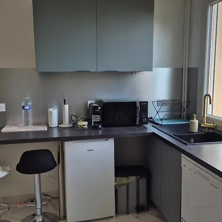 Le Cocon Cozy Studio, Parking, Stadium, And Shops Apartman