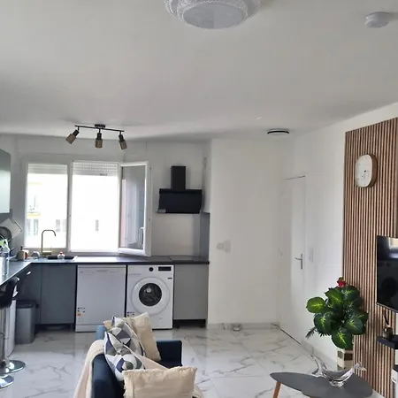 Le Cocon Cozy Studio, Parking, Stadium, And Shops Apartman Troyes