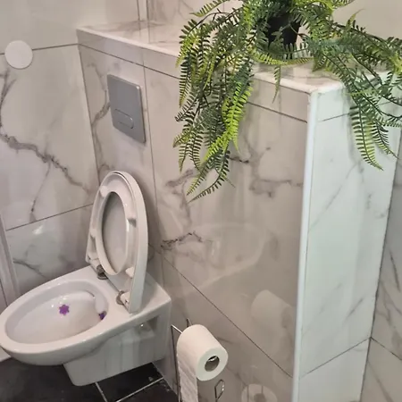 Apartment Le Cocon Cozy Studio, Parking, Stadium, And Shops Troyes